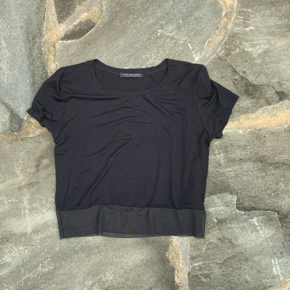 black cotton tee w/ mesh bottom